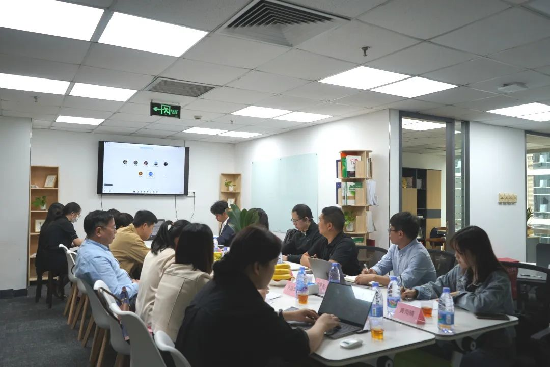 產(chǎn)教融合拓新路 校企合作創(chuàng)未來(lái)——FIT商學(xué)院領(lǐng)導(dǎo)班子赴企業(yè)走訪(fǎng)調(diào)研紀(jì)實(shí)